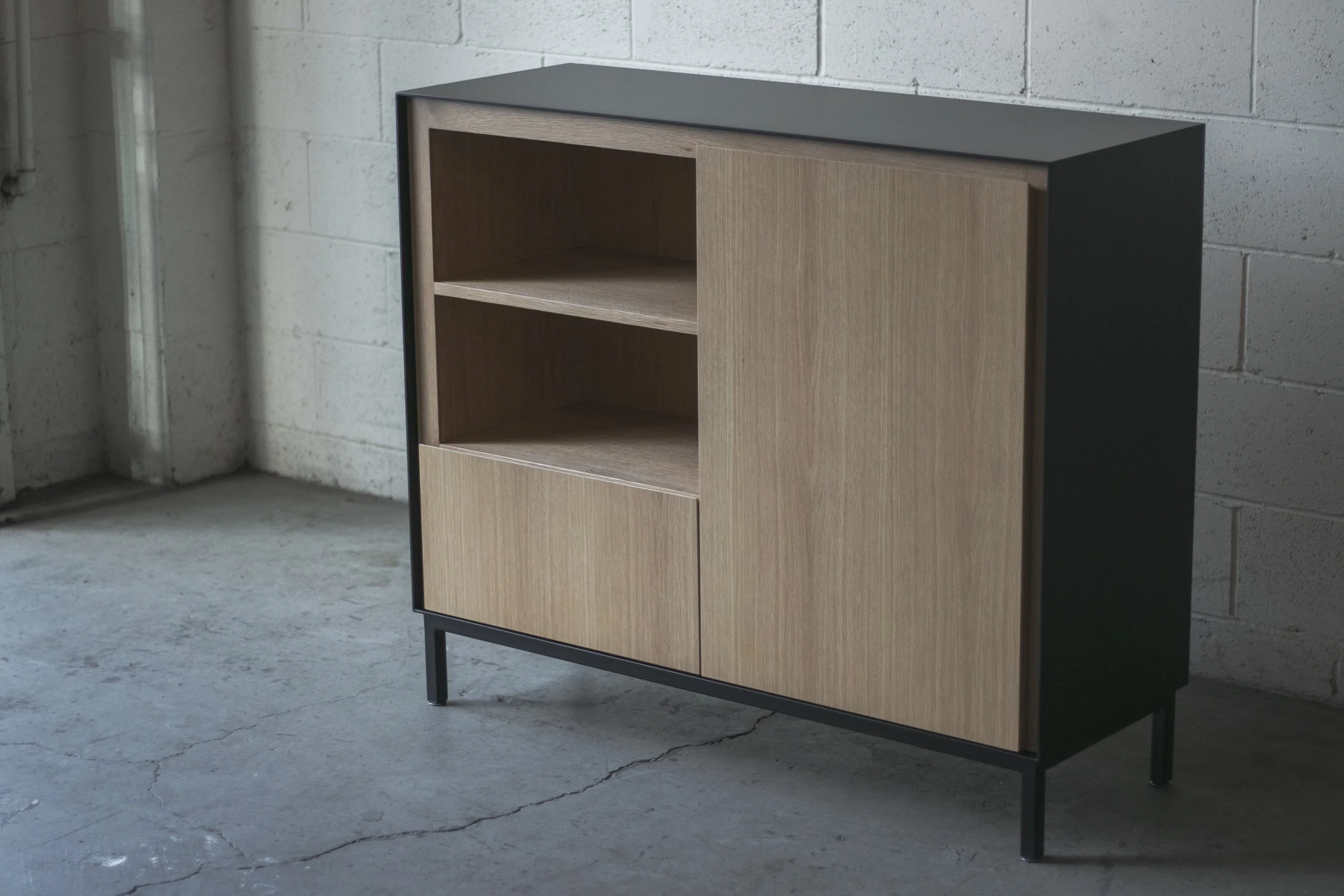 OffTheWall Sideboard Oneil 10.jpg
