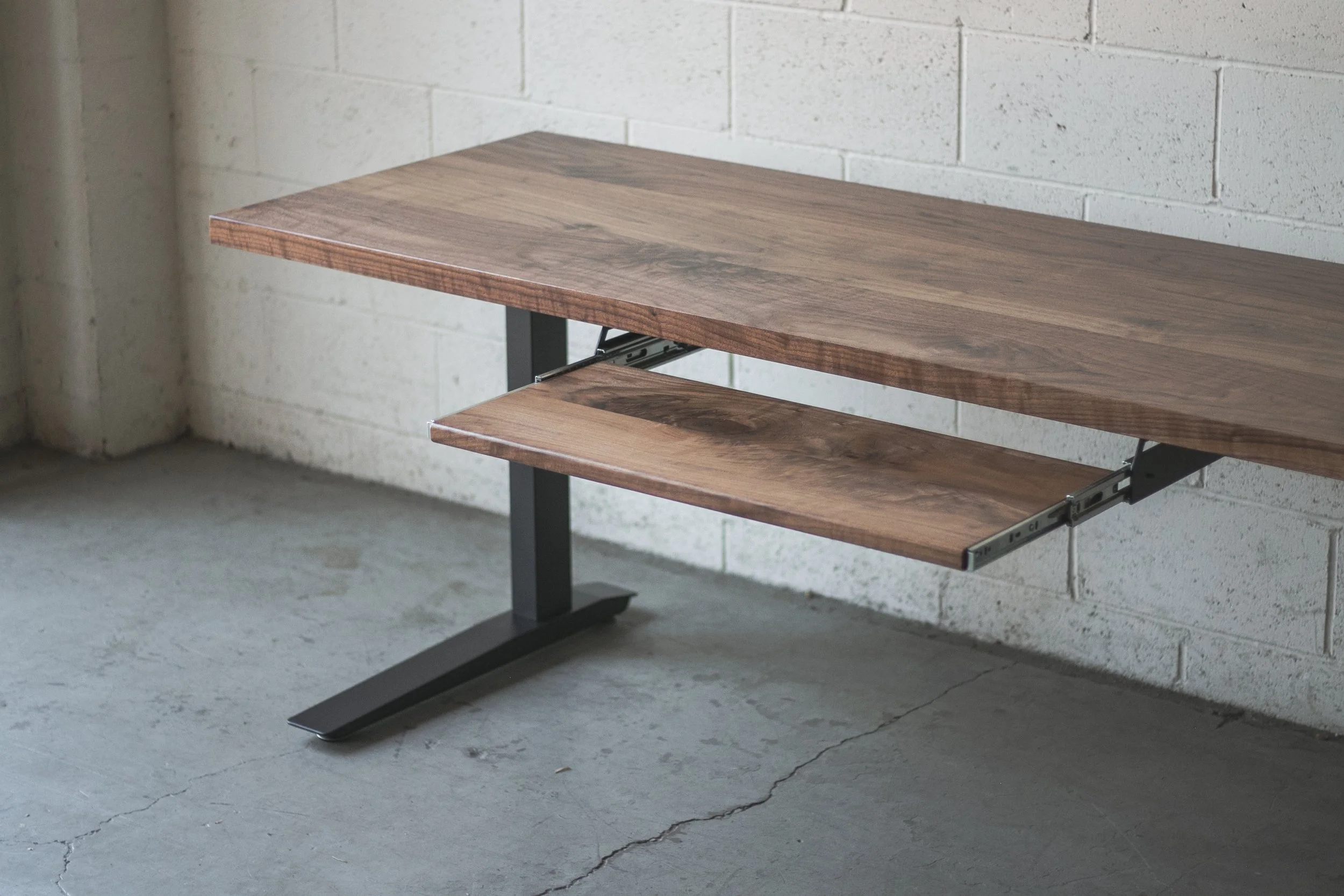 ElevateDesk 01.jpg