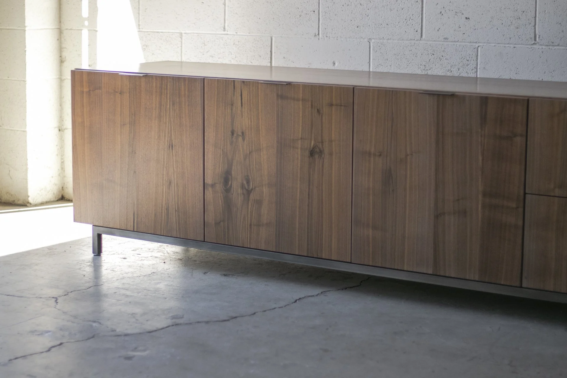 LotusSideboard Punch 18.jpg