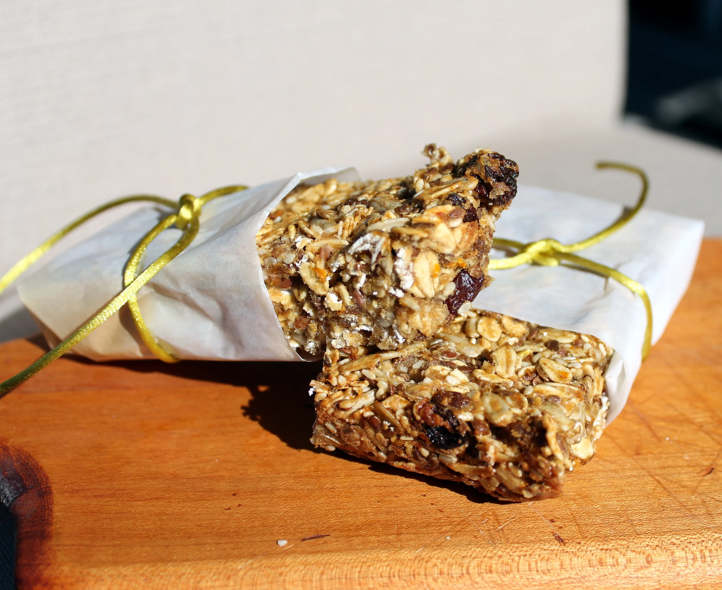 Orange-Tahini Oat Bars