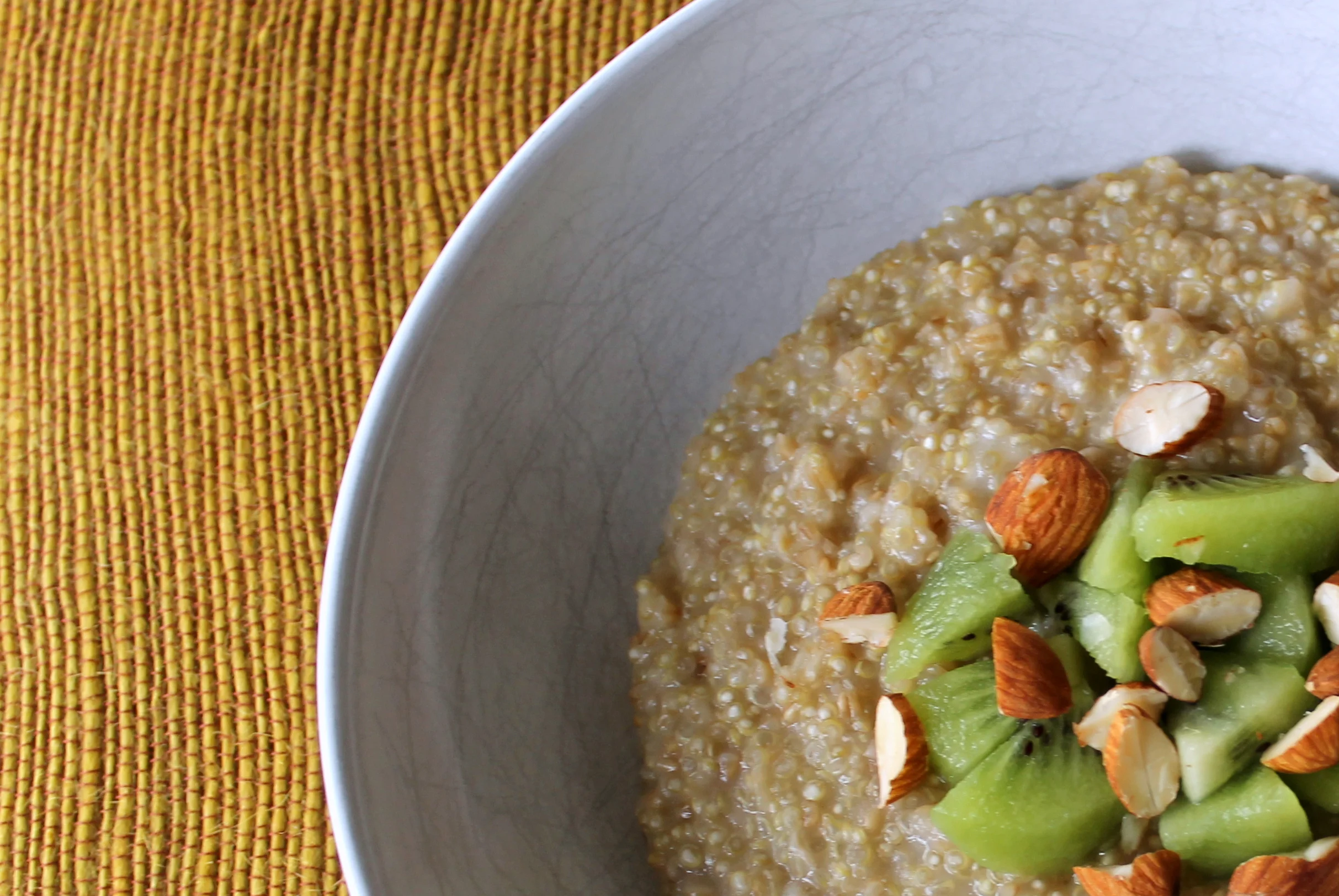 Overnight Quinoa Oatmeal