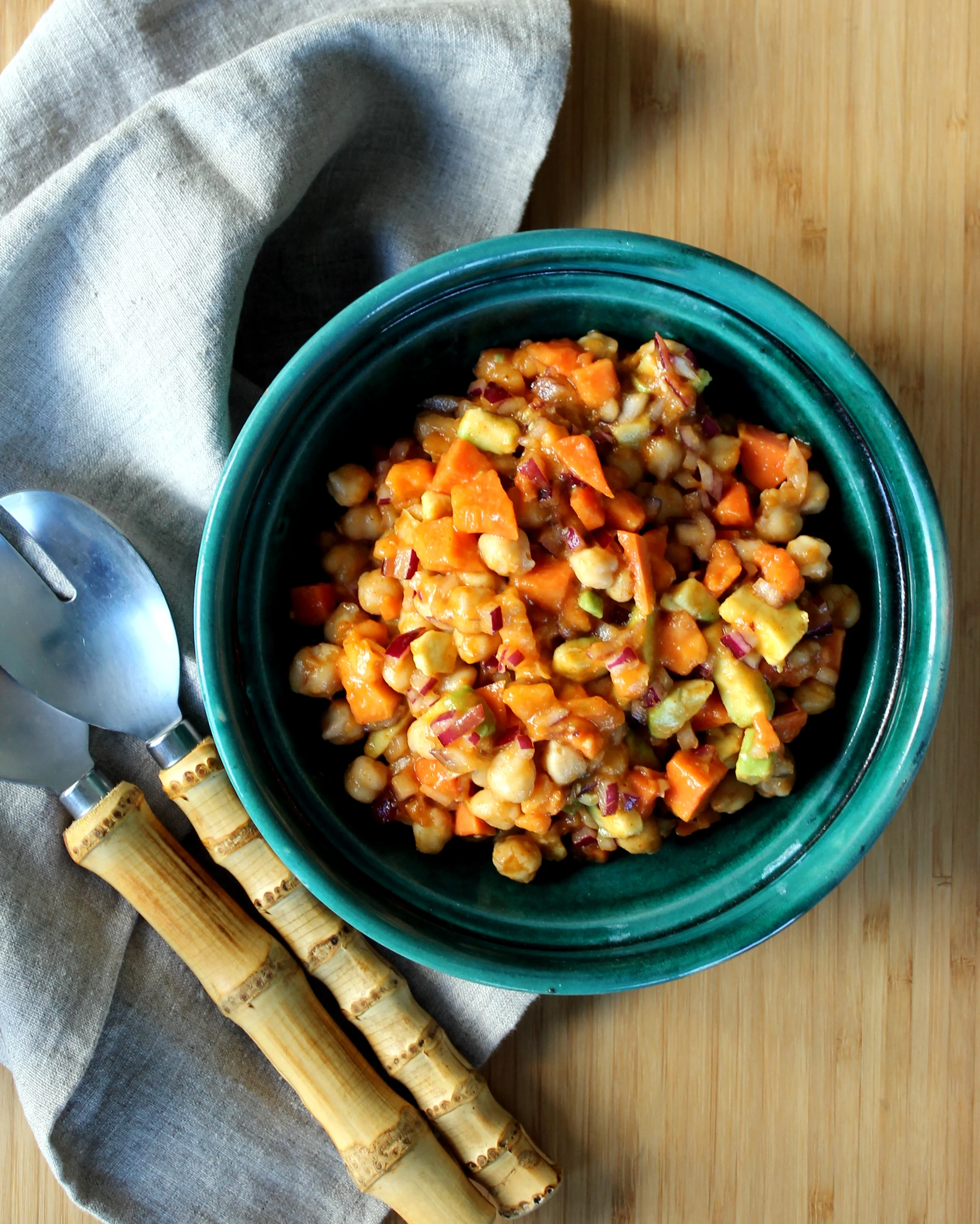 Papaya, Chickpea, Avocado Salad