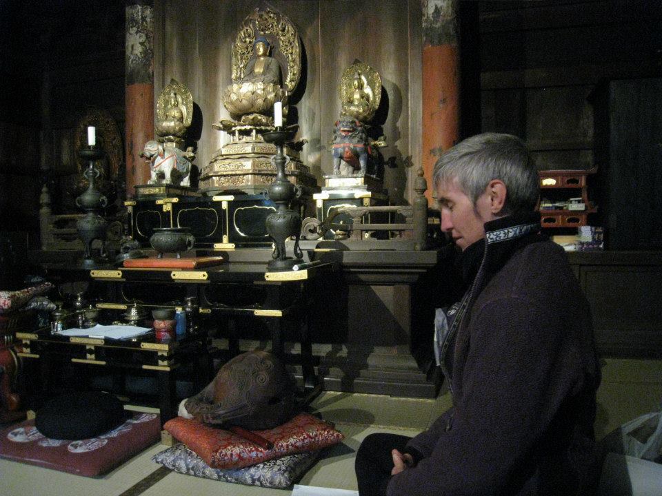 Zazen at Enyuji 圓融寺 in Meguro-ku, Tokyo