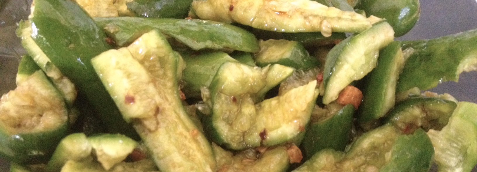 After marinating almost 24 hours. The area around the seeds has started to soften due to the salt in the soy sauce. The main part of the cucumber is still crispy, and the flavour has soaked into the outer edges.