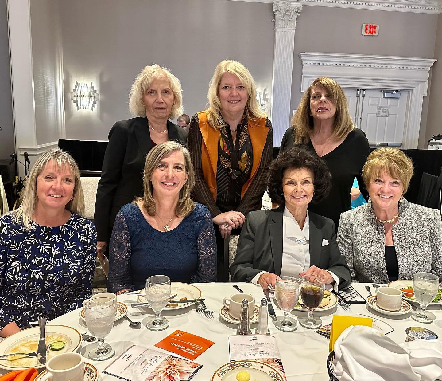 Proud to support this year&rsquo;s #multiplesclerosis &ldquo;Together for a Cure&rdquo; event at The Crowne Plaza in Albany, NY. #berkshirehathawayhomeservices #realtors #community #supporters