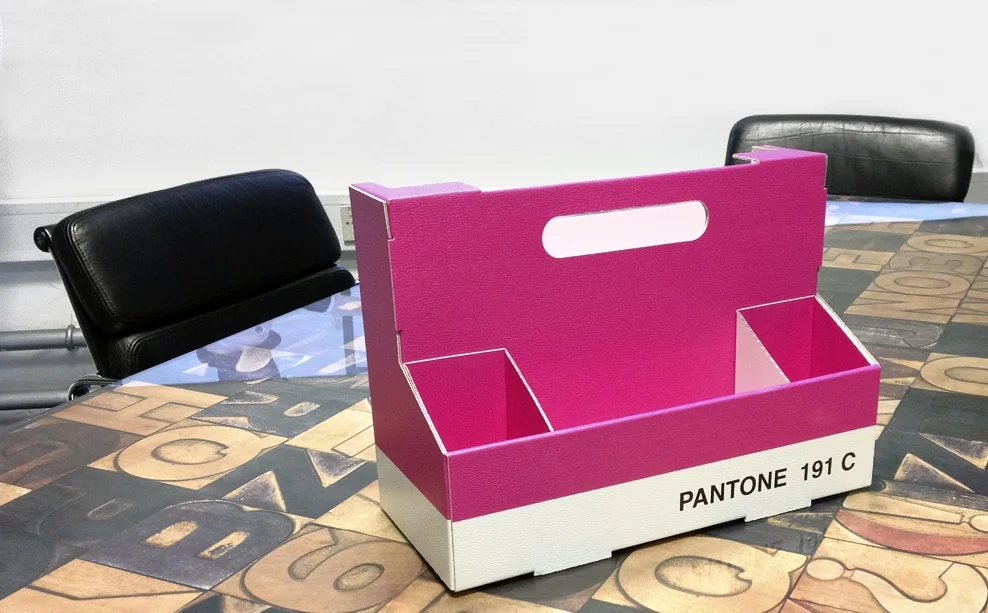 Pantone191C Locker box.jpg