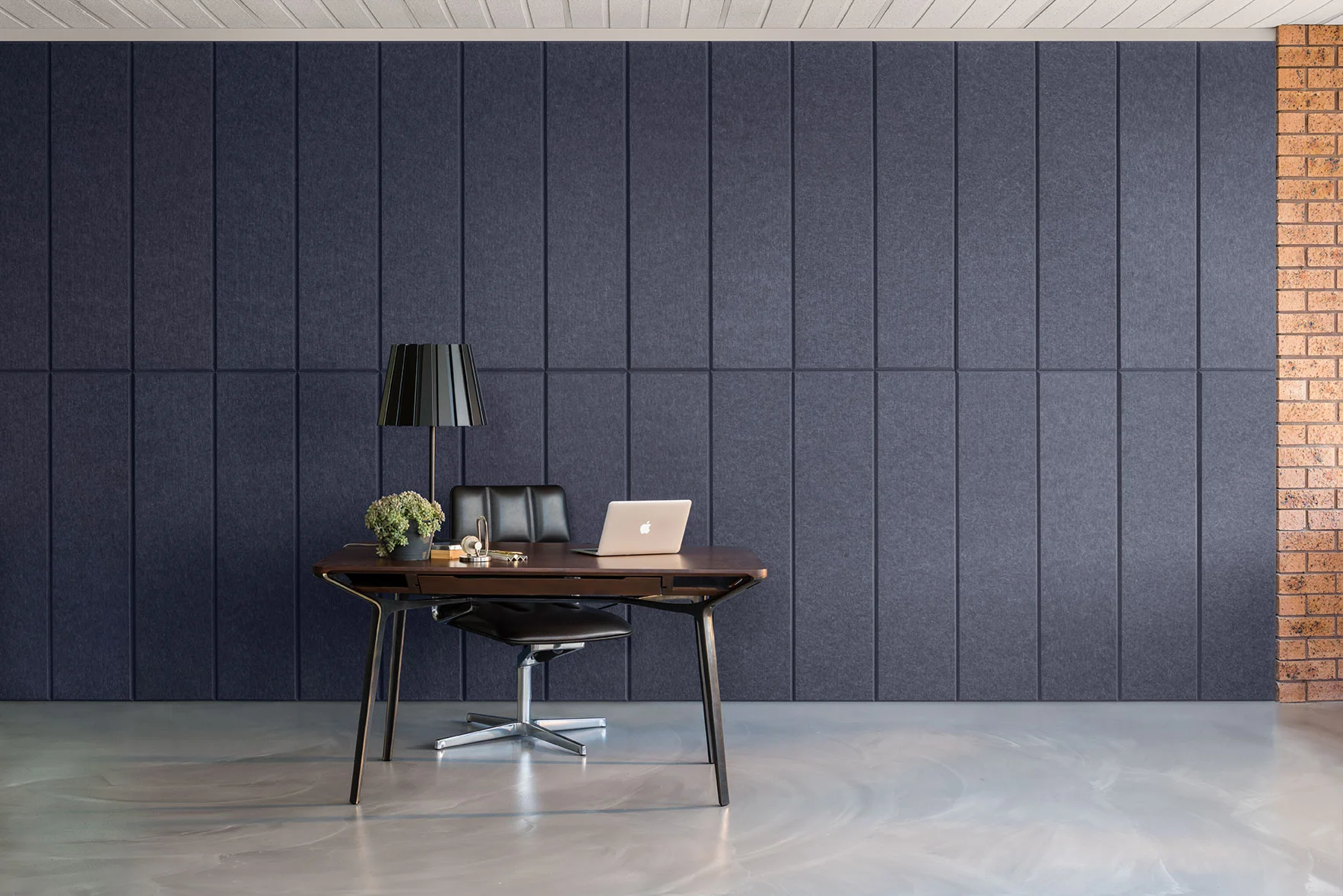 Balance 1300mm x 325mm in navy 365