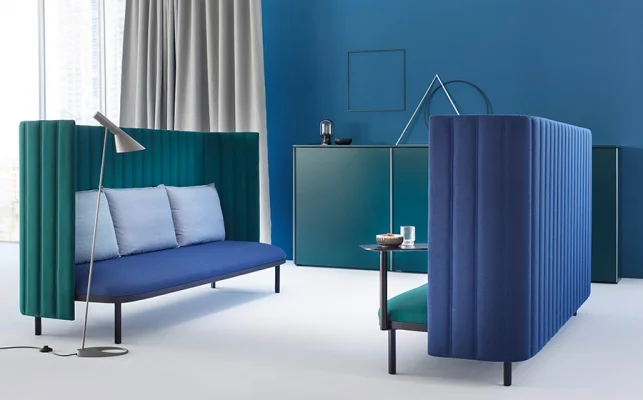 Ophelis Sum high back 3 seaters with swivel tables