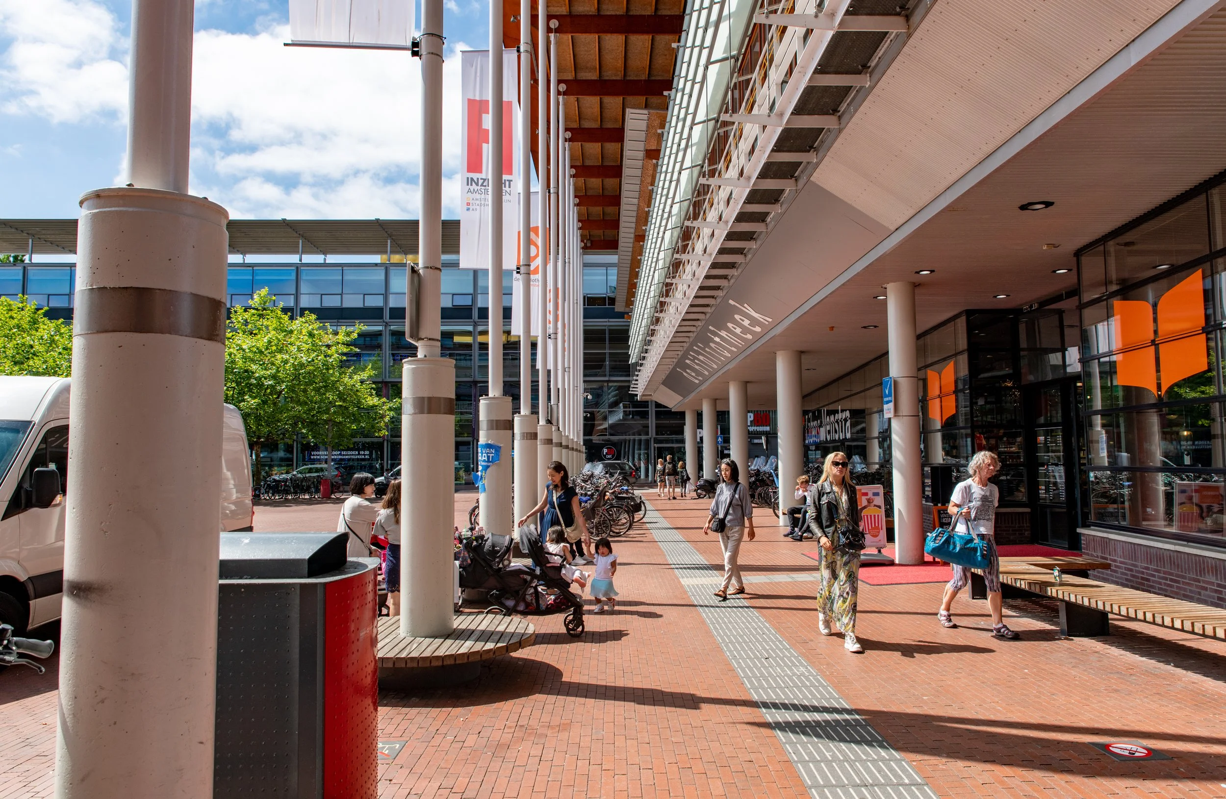 redactionele-fotografie-gemeente-amstelveen-winkelcentrum-joyce-goverde.jpg