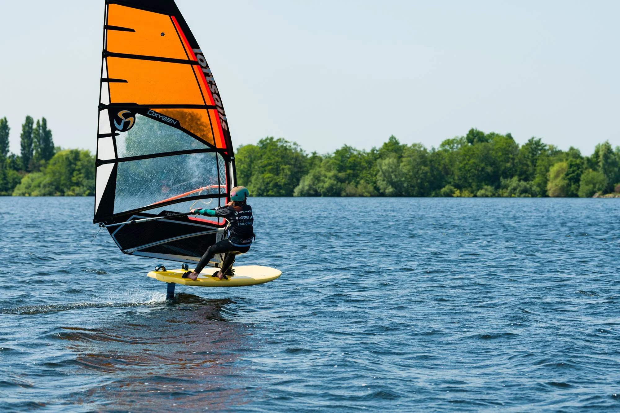 beeldbank-fotografie-visit-aalsmeer-watersportcampagne-surfen-zeilen-joyce-goverde53.jpg