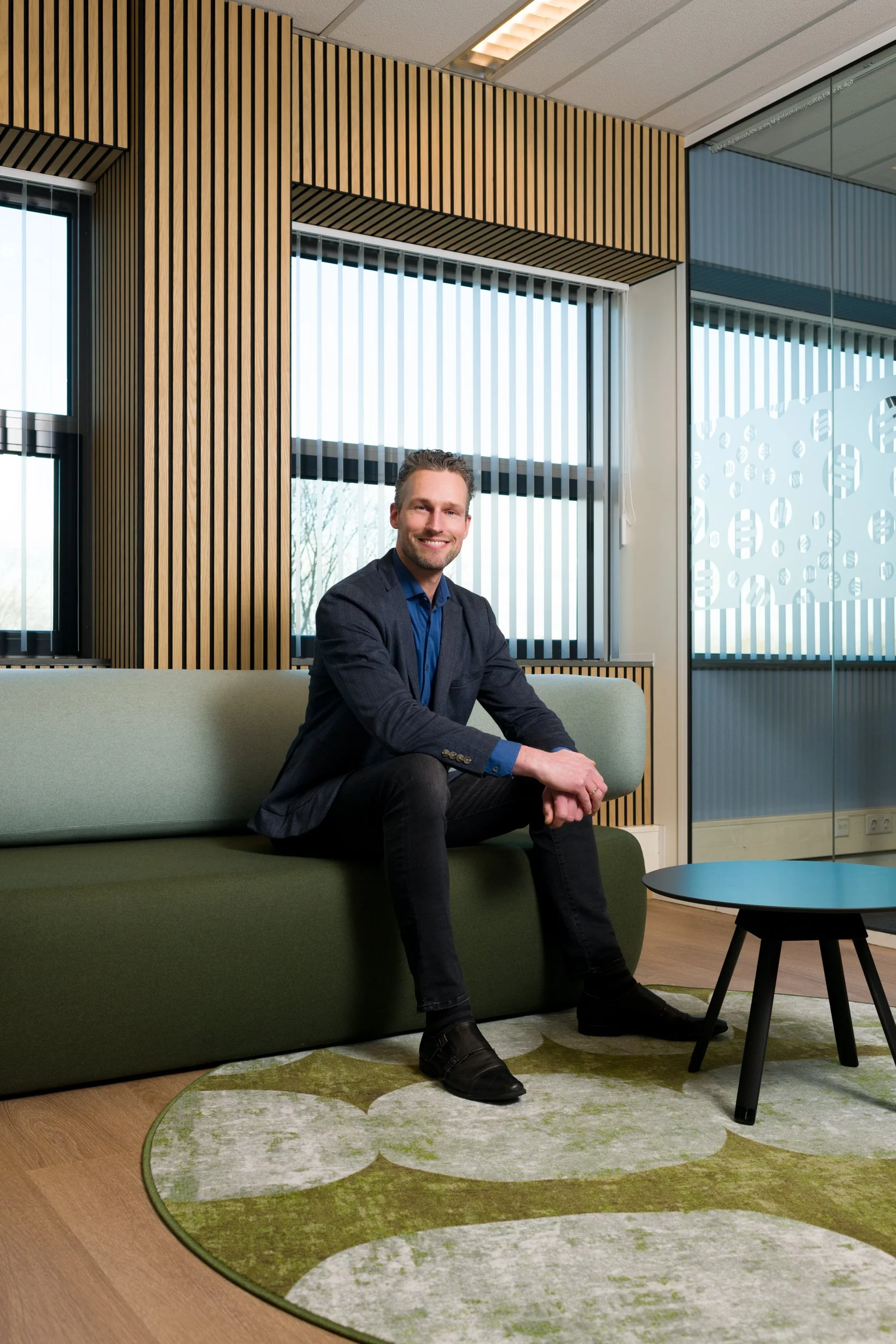 LR - Vertidesk x Allianz-1089.jpg