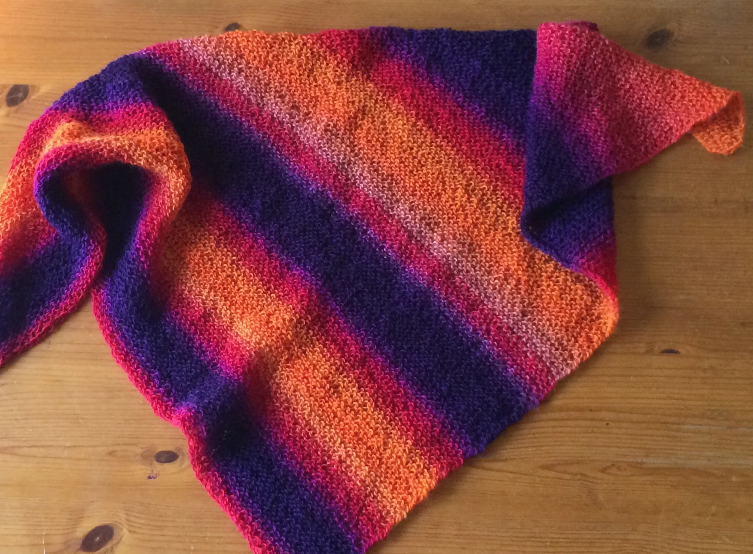 Easy to knit Zaubershawl Free Knitting Pattern