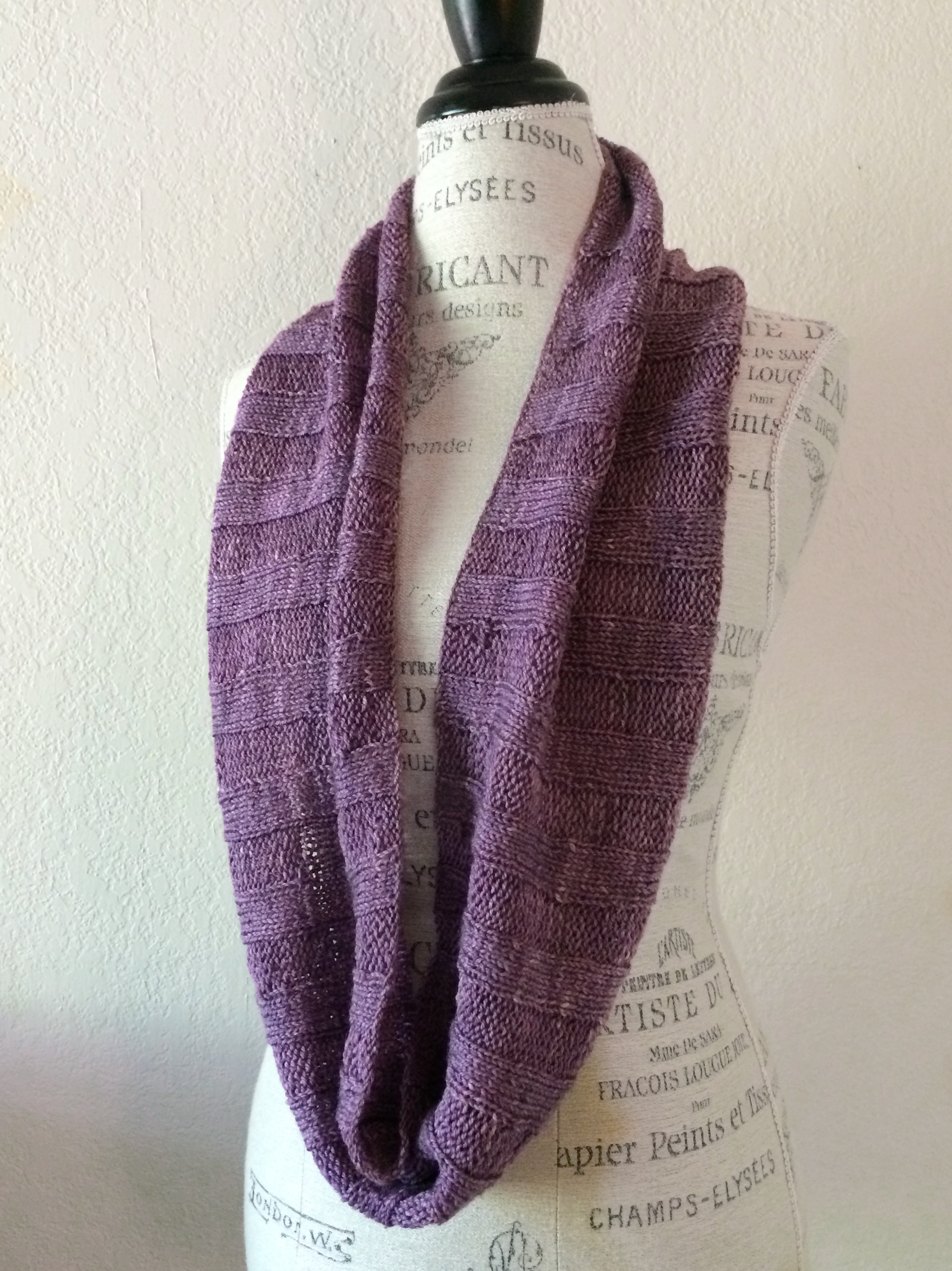 Crabapple Cowl Free Knitting Pattern