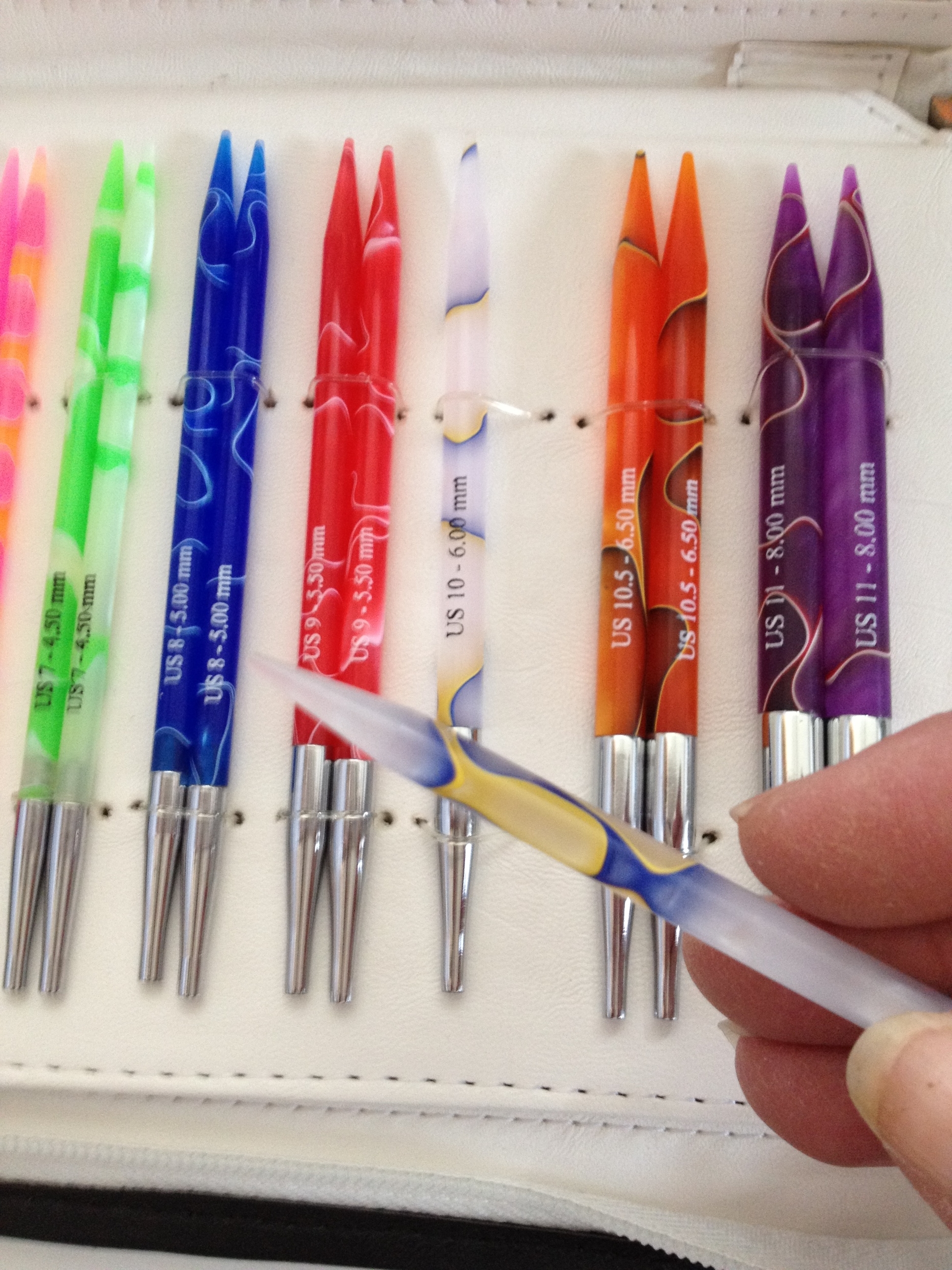Lightweight and beautiful interchangeable needles