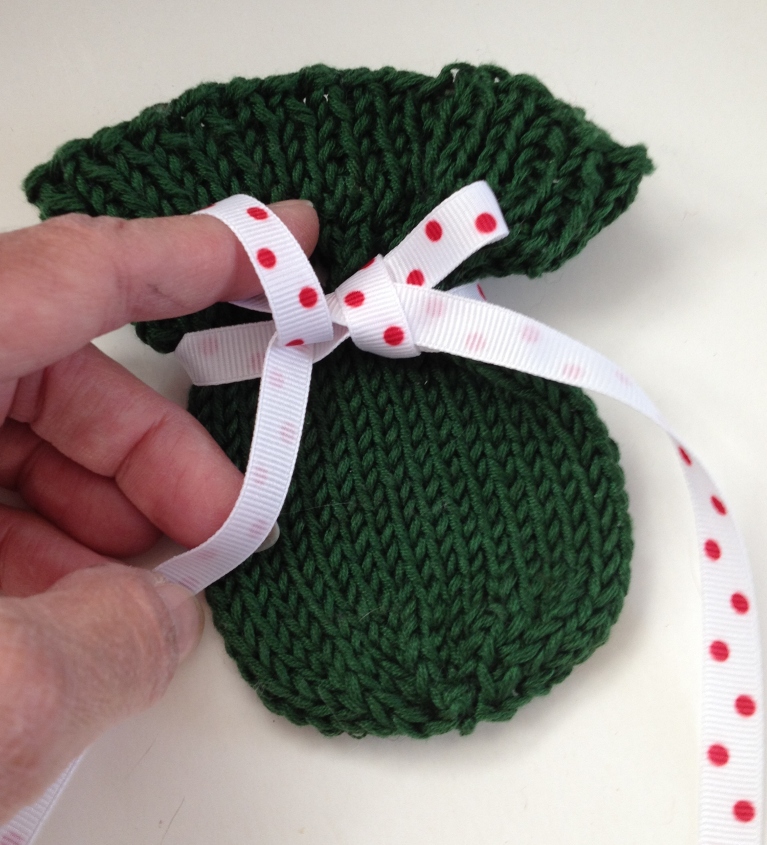 Little Sachet Free Knitting Pattern