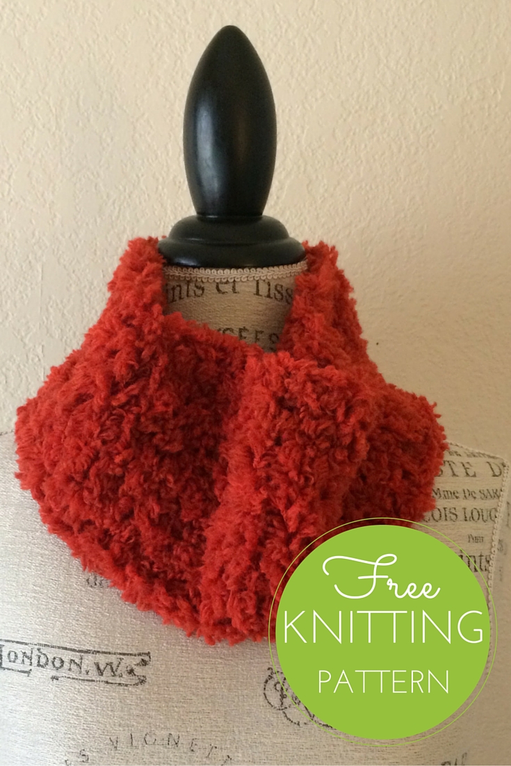 Furry Cowl Free Knitting Pattern - One skein project!
