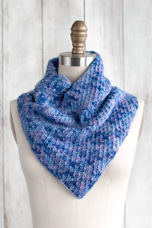Racimo Cowl Free Knitting Pattern