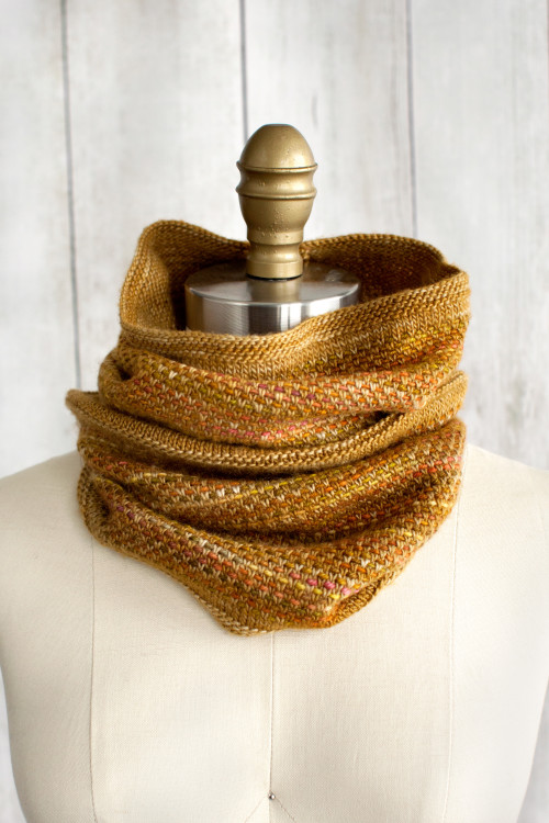 Tejido Cowl Free Knitting Pattern