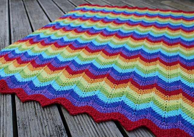 10 Free Chevron Blanket Knitting Patterns: Easy DIY ...