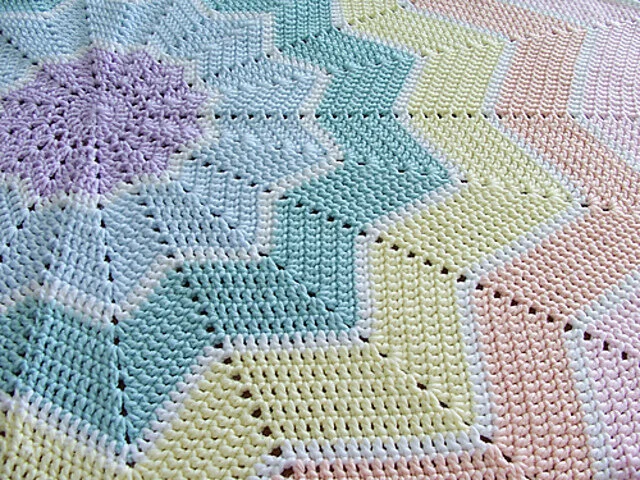 10 Adorable and Easy Baby Blanket FREE Crochet Patterns — Blog.NobleKnits