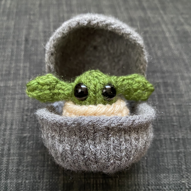 Ravelry: Baby Yoda pattern by Kim Konen