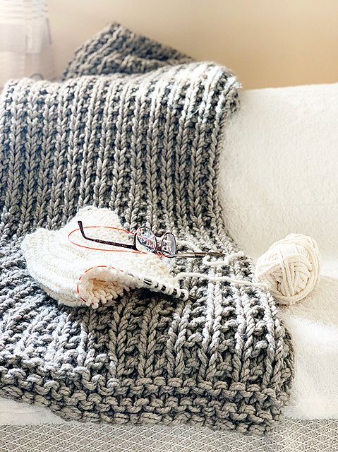 How To Make A Wool-Ease Thick & Quick Simple Striped Afghan