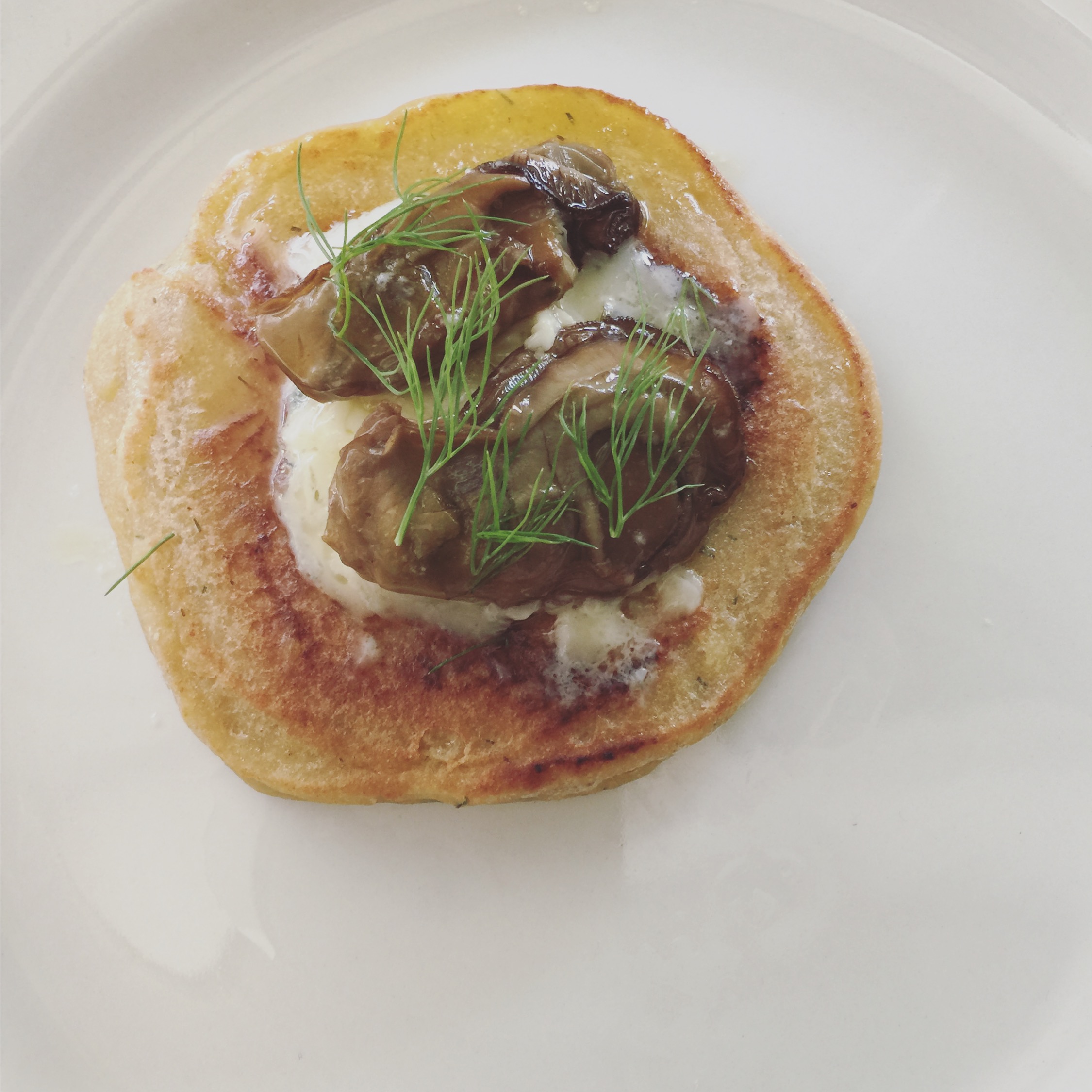  Chickpea fritter, Cambozola, smoked oysters &amp; dill. 