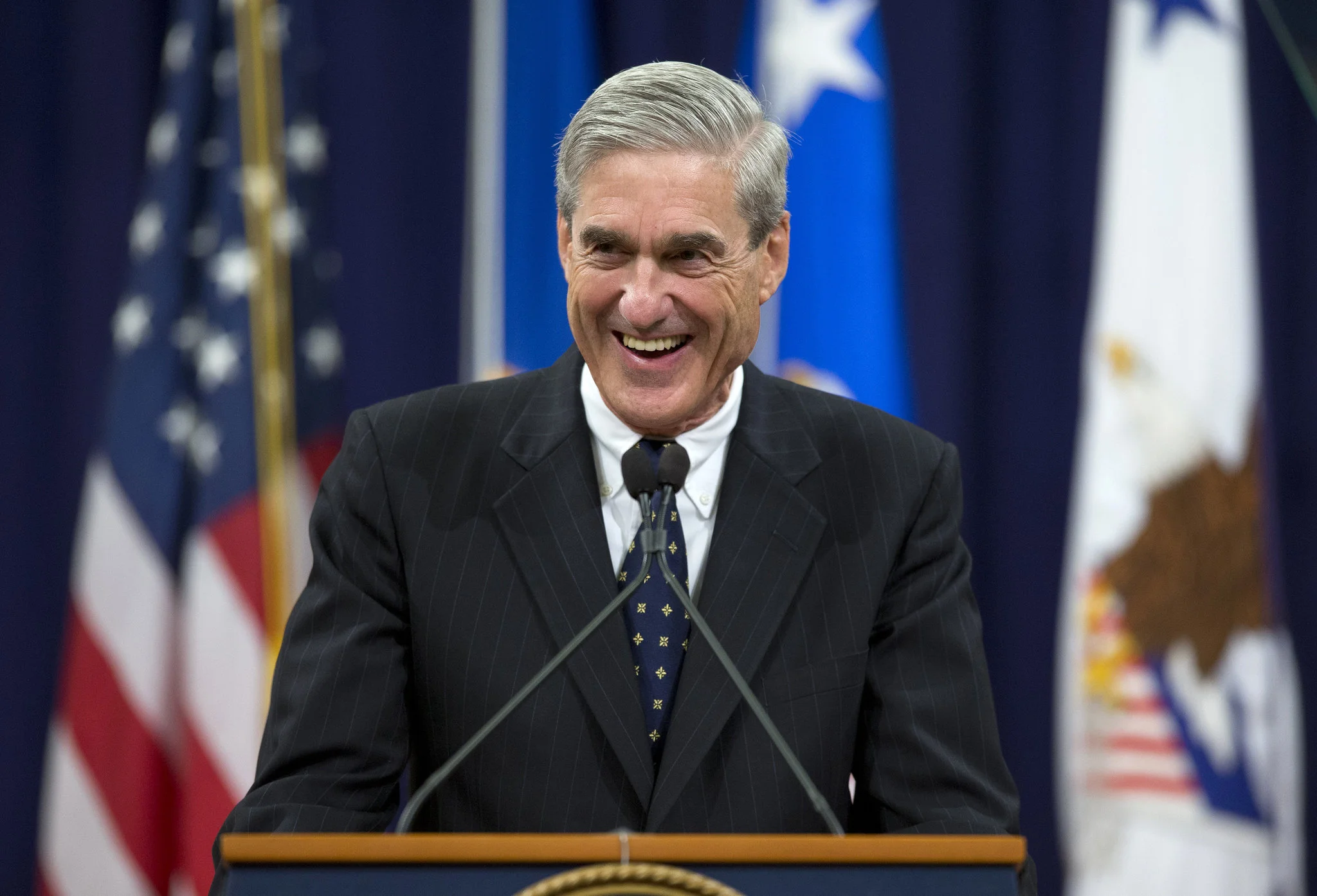 robert-mueller-ec9bb1cf7a4a9f26.jpg