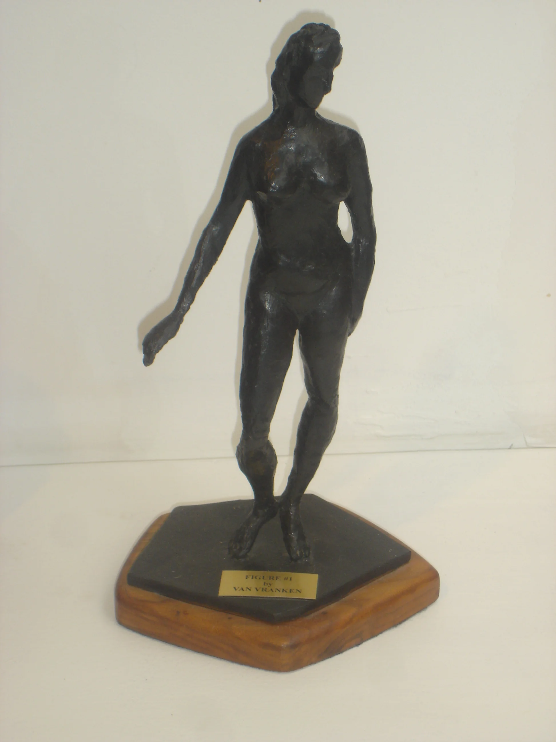 Van Vranken726, Figure 1.JPG