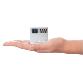 RIF6 projector.jpg