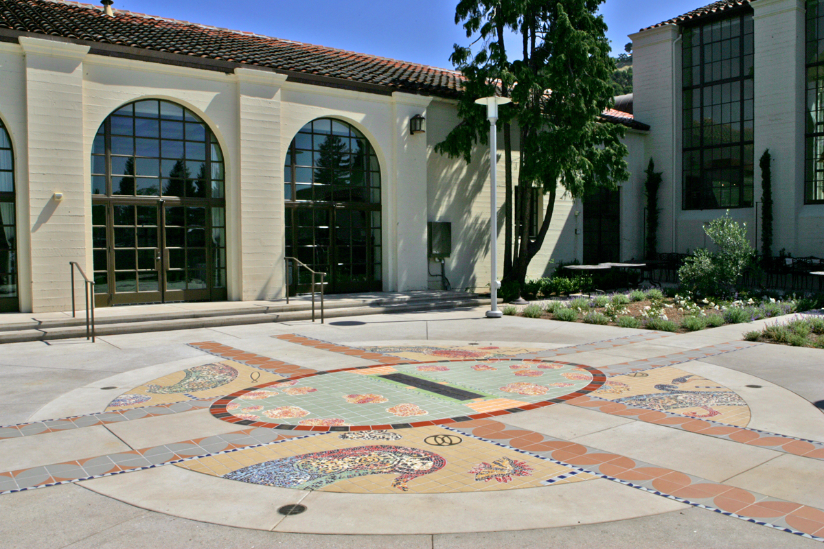 sundial_lg_10.jpg