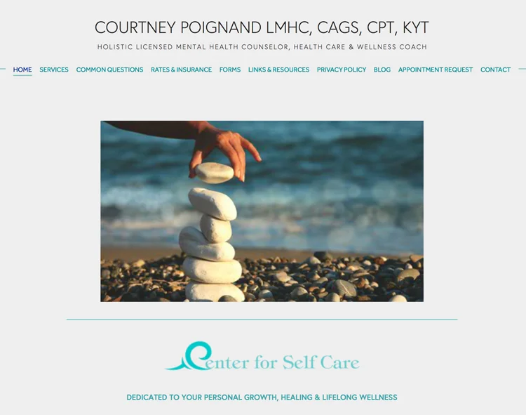 www.courtneypoignand.com