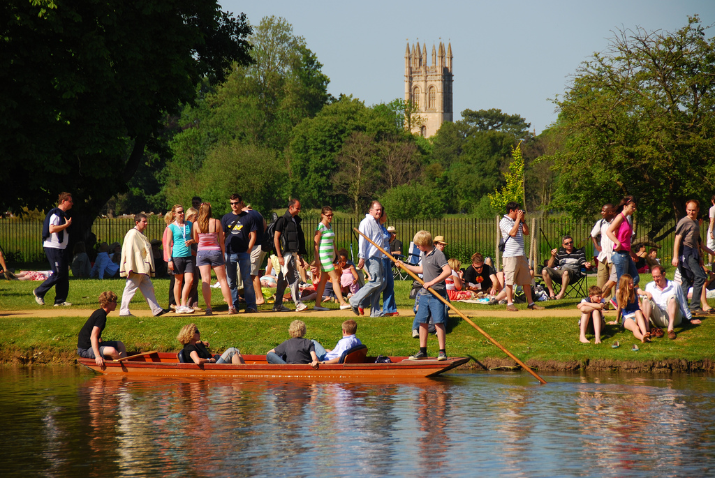 Oxford Experience Cruise 50 Mins Sightseeing Tours Boat Hire Visit Oxford River Cruises