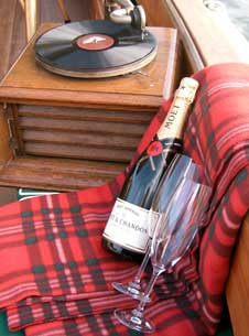 Music-and-Wine.jpg
