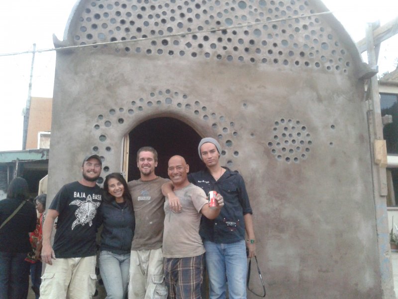 4 walls sustainable tire home - build casa de botella 5.jpg