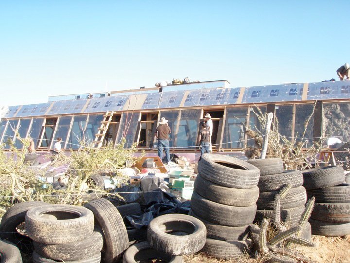 earthship_biotecture_4walls_international_baja_12.jpg