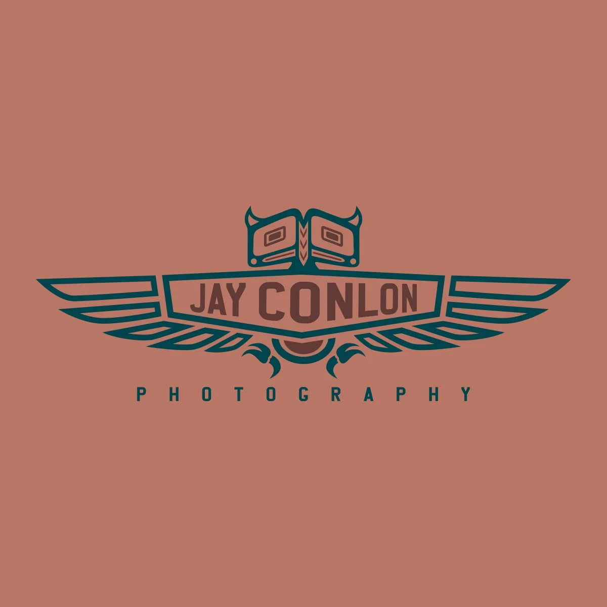 COMMERCIAL PHOTOGRAPHER