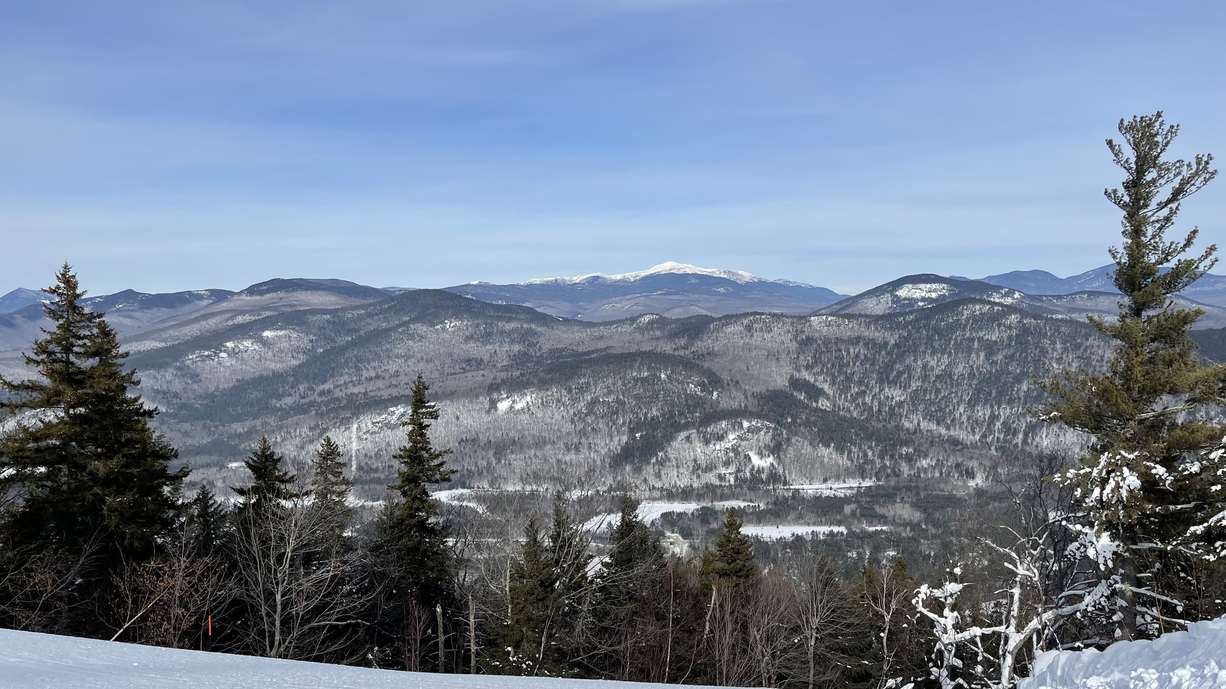 A view to Mount Washington