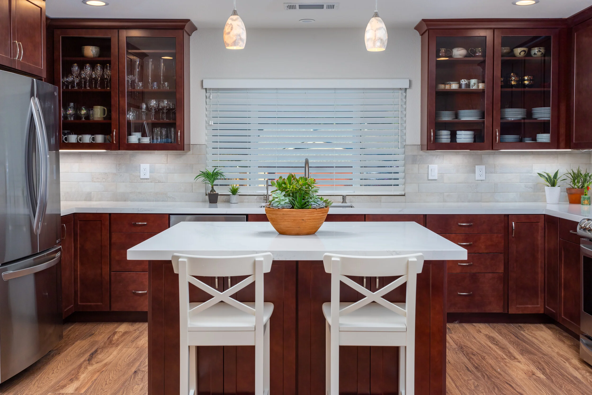 Photography + Double-Sided Flyers Package - Rossmoor Rate