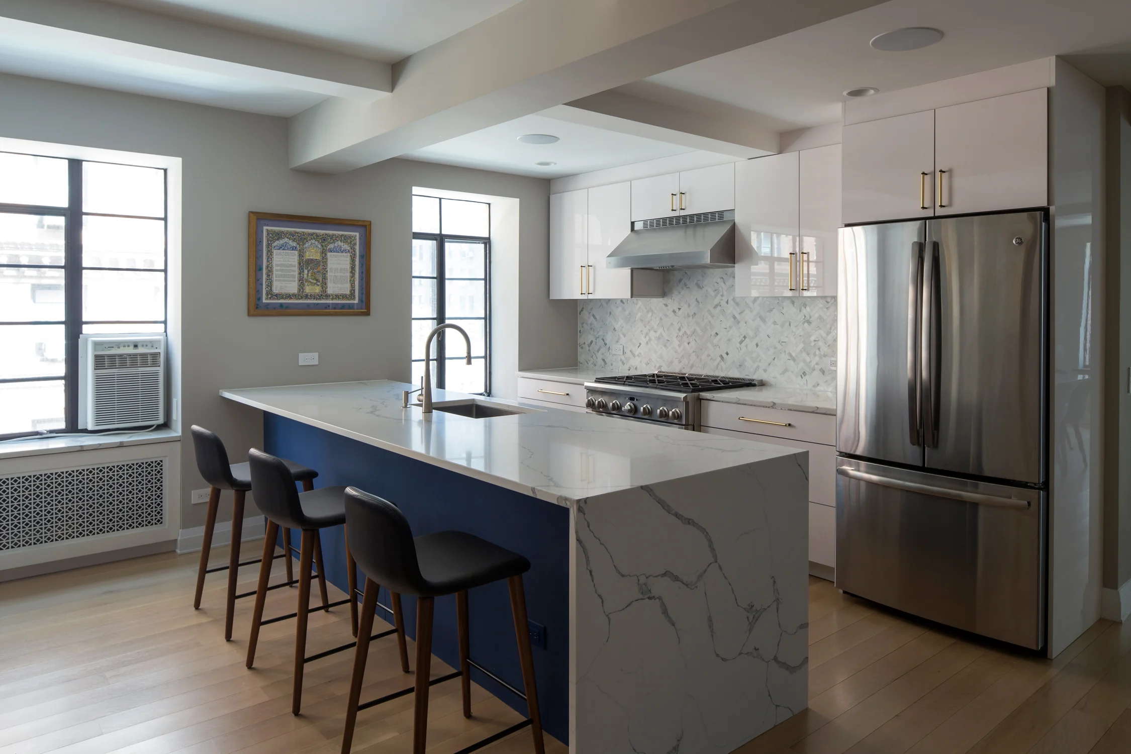 kitchen1_b.jpg