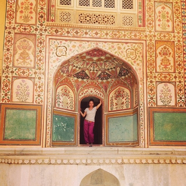 #Amer #Palace left #Ganesh #gate #siladevi #chaitanyacult #mughal #hindu #architecture #ancient #mosaics #Amba #Jaipur #india #love
