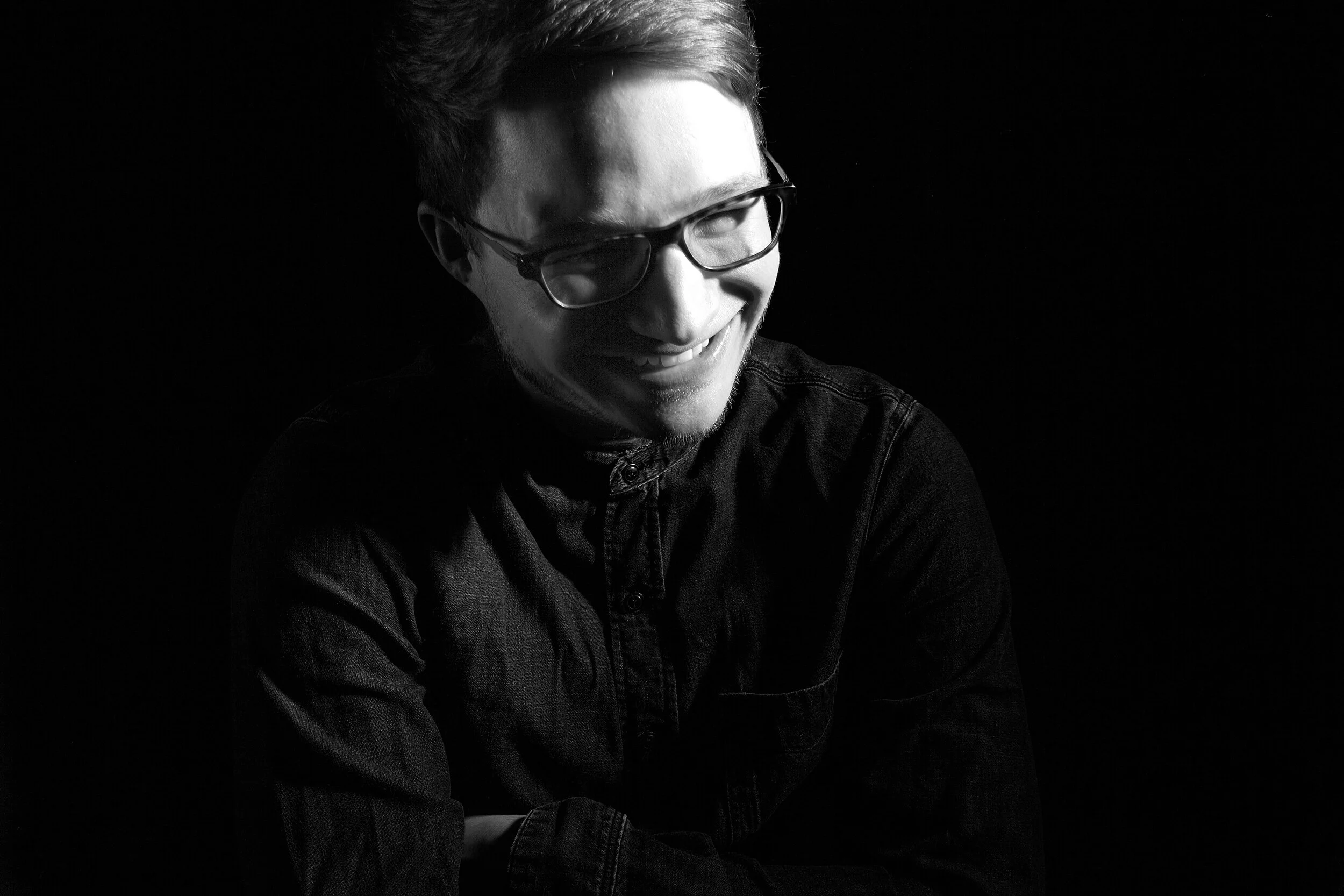 ARTIST OF THE MOMENT: Sven Weisemann
