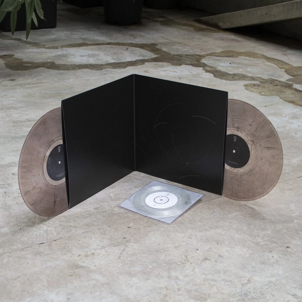 0039443578_10 (1).jpg