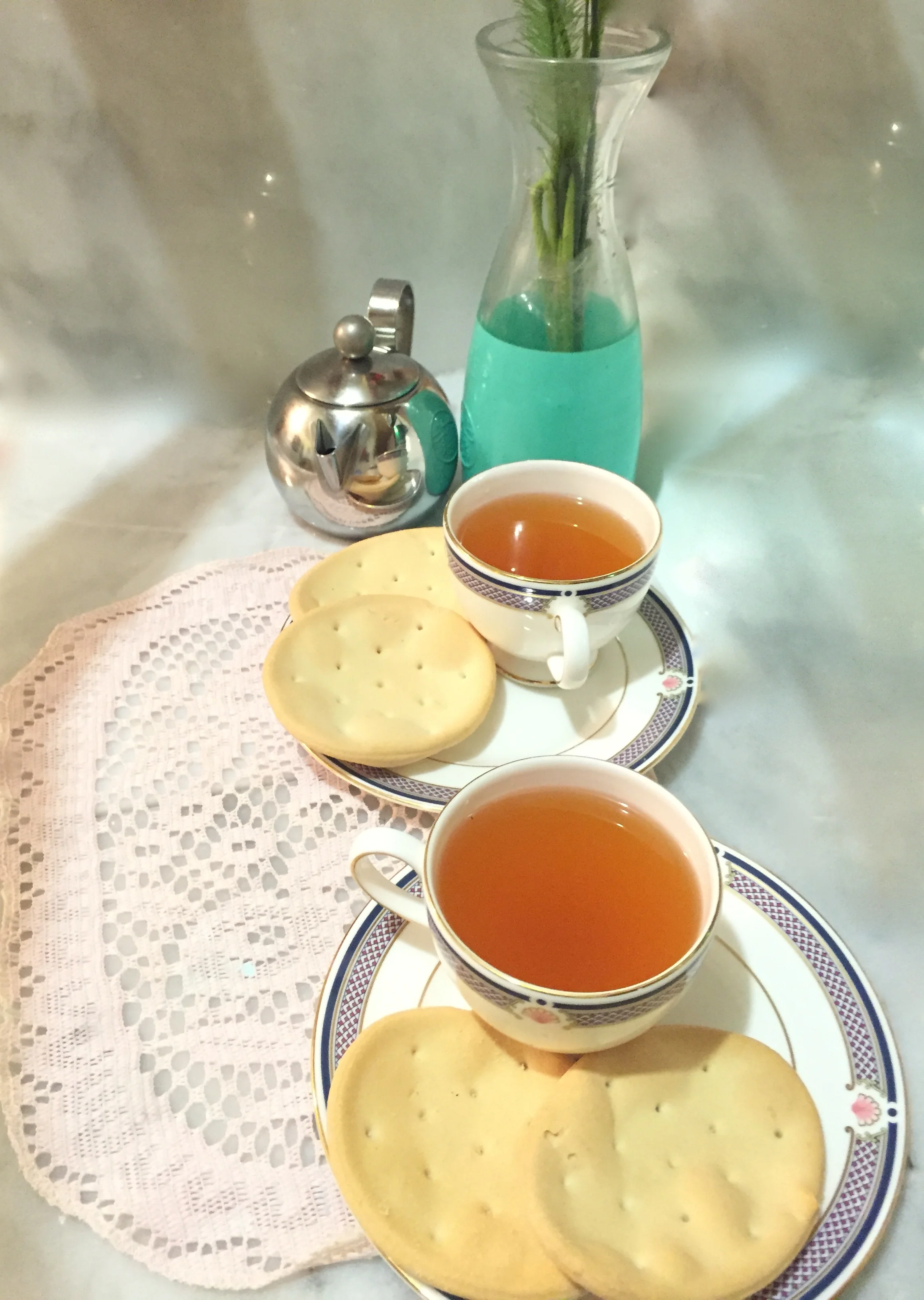 Comfort tea served with biscuits or cookies