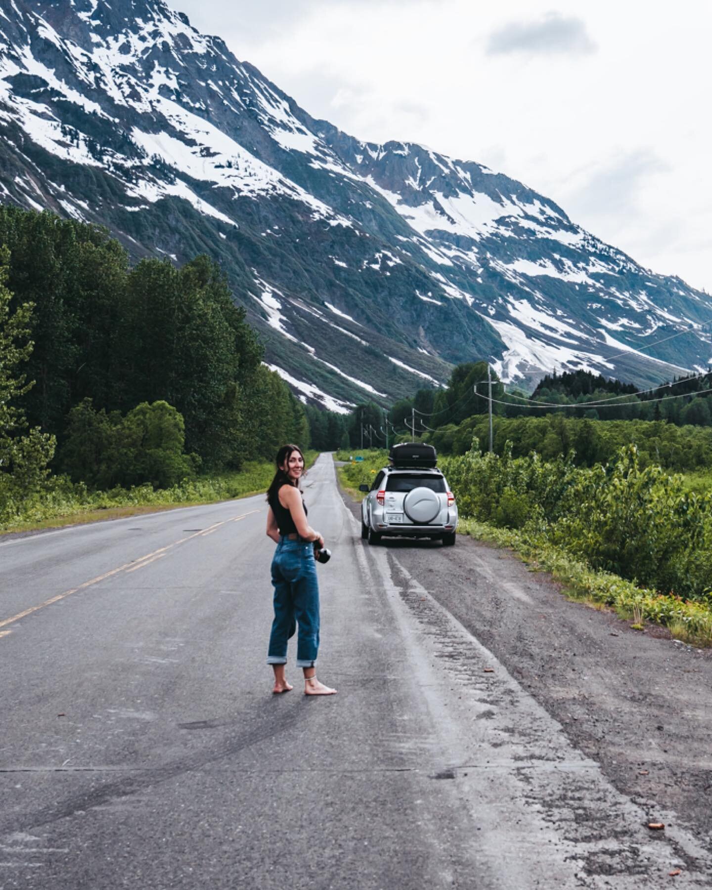 The most epic adventure I&rsquo;ve taken yet, with the best adventure partner.
.
#hyderak #hyderalaska #alaska #glacier #grizzly #grizzlybear #grizzlycubs #roadtrip #canada #britishcolumbia #canonphotography #sony #photojournal #instajournal