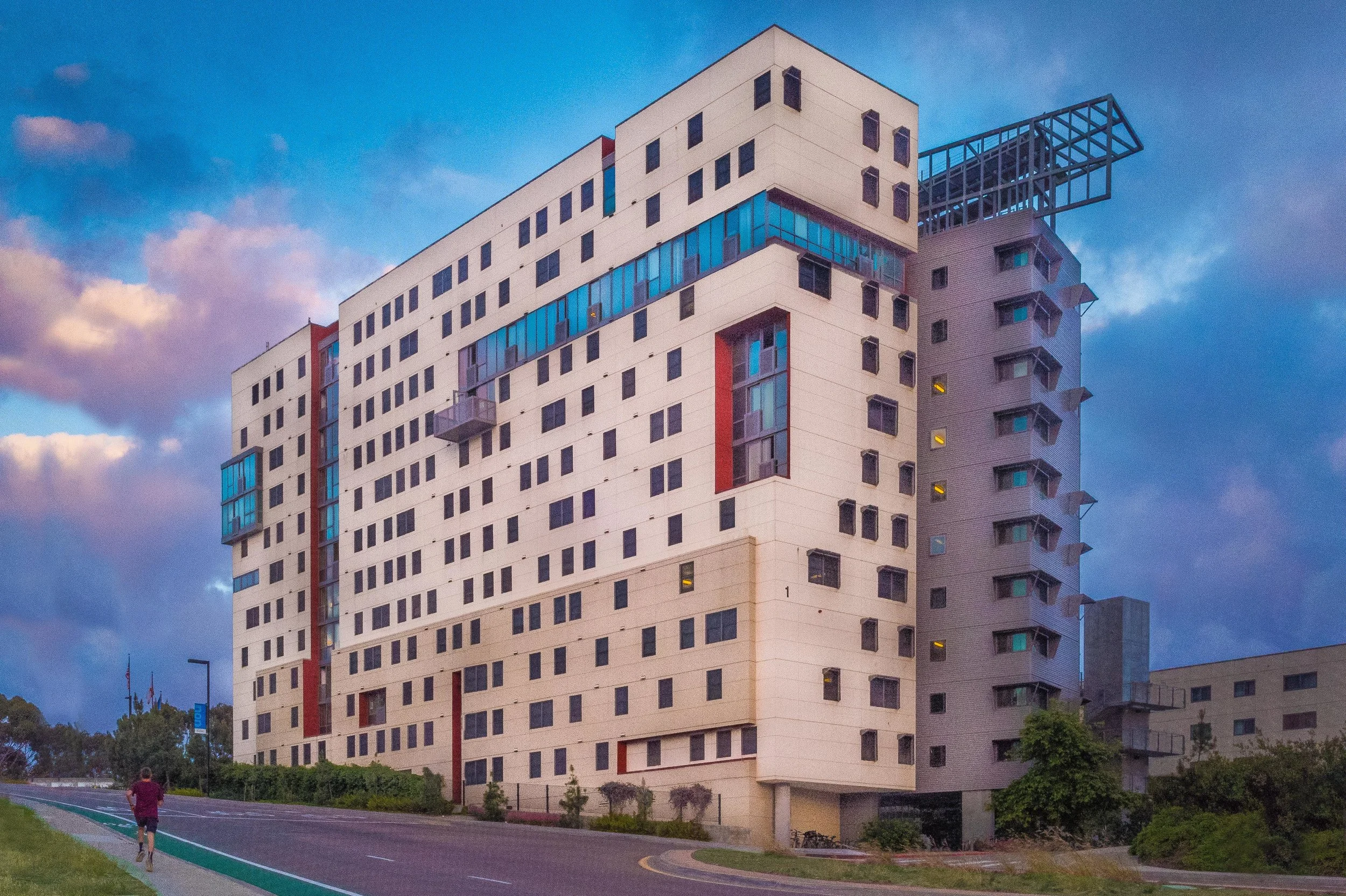 The Village East at Torrey Pines 