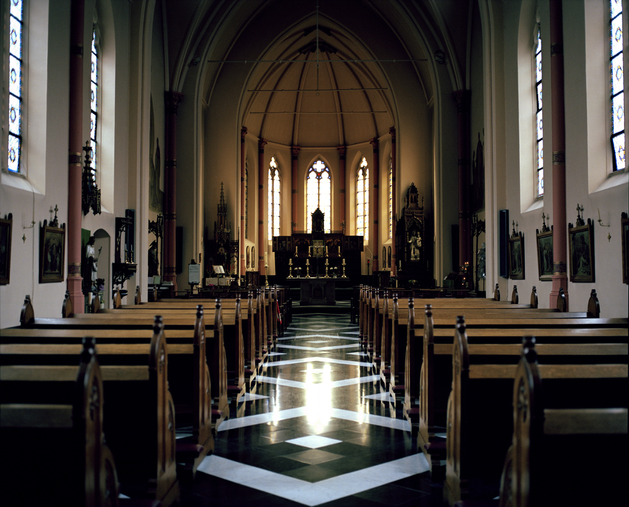 Chapel at Our Lady of Seven Sorrows, Ruiselede, Belgium