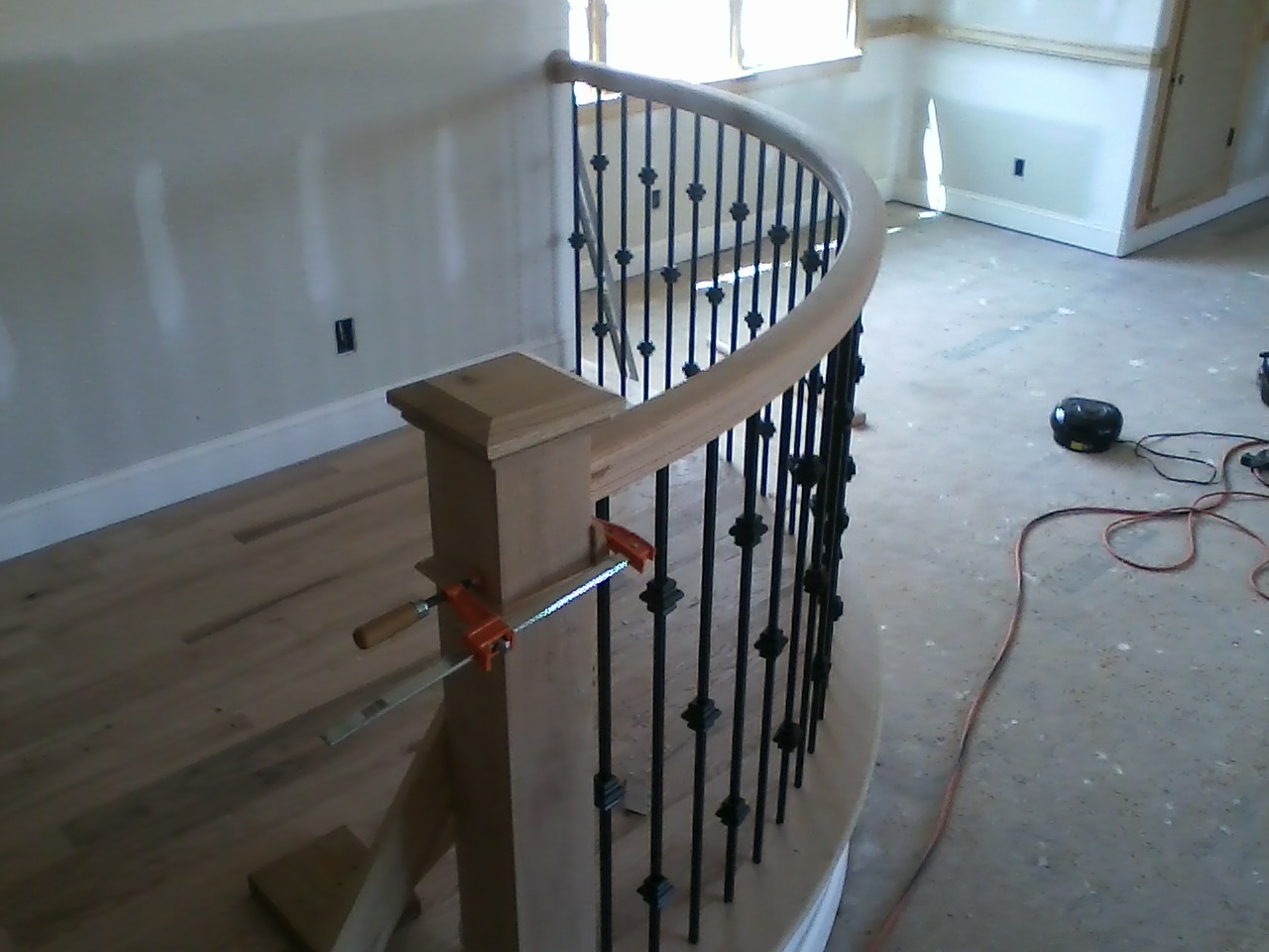 Level Radius Handrail4.jpg