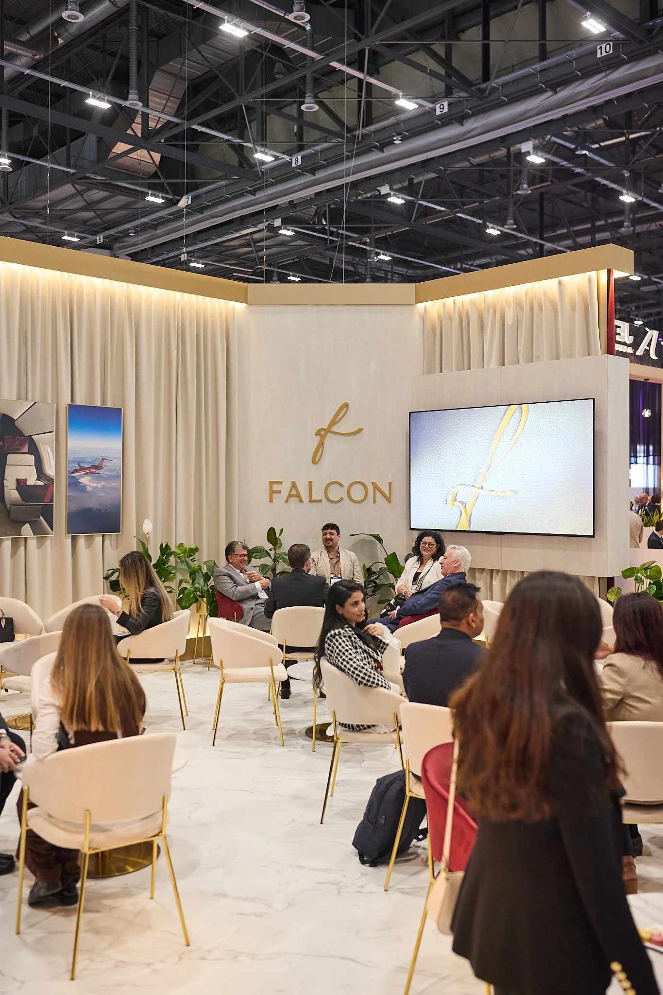 Falcon_WebRes 87.jpg