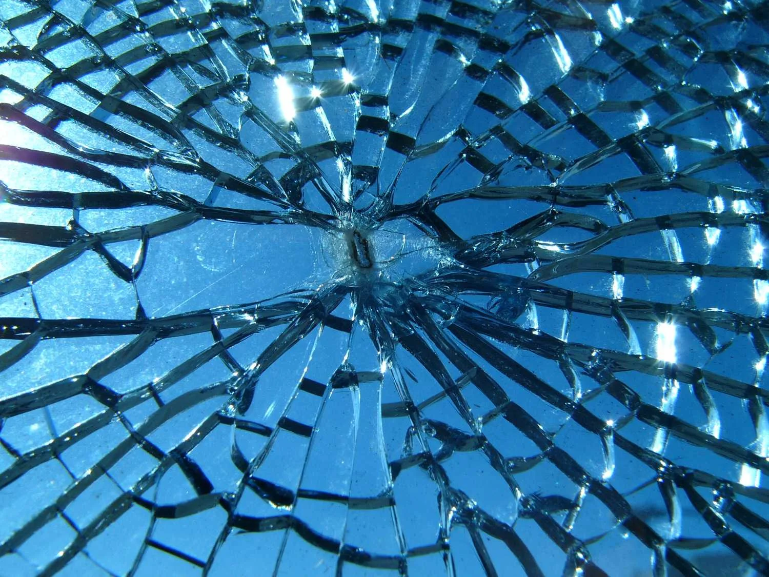 broken_glass.jpeg